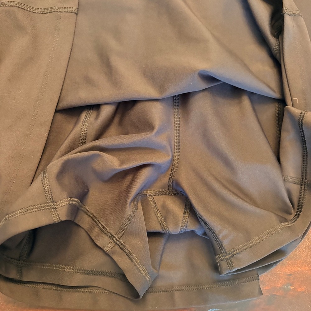 Old Navy Active Powersoft Go-Dry Exercise Dress Black Built-in Shorts Medium - Picture 6 of 7